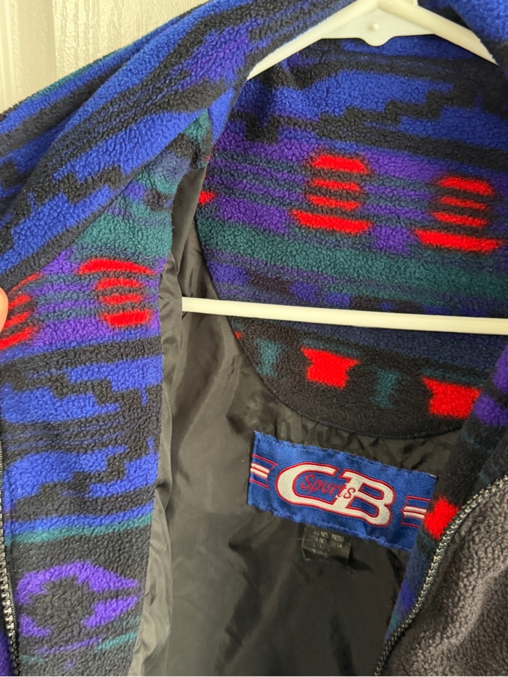CB Sport full zip fleece Aztec pattern size small - Picture 4 of 9